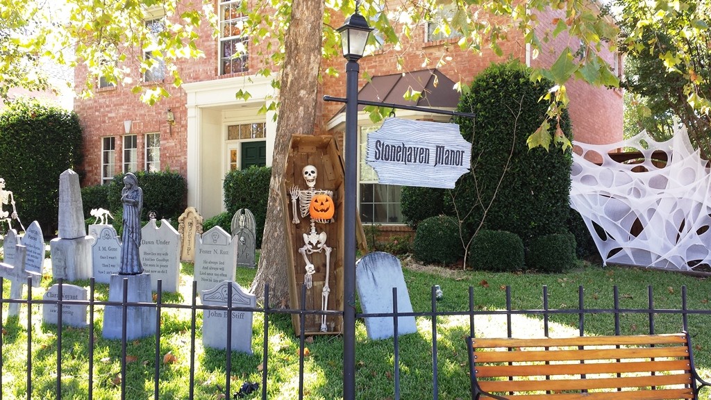 It's not much of a Manor, but the skeletons like it!